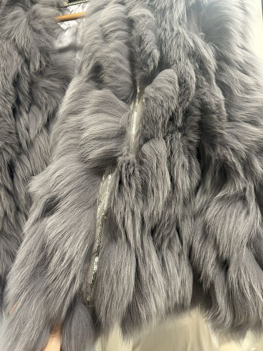 Blana vulpe cu insertii fine de paiete