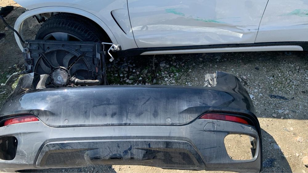 Задна М броня Бмв Х6 Ф16(zadna bronq Bmw X6 F16)