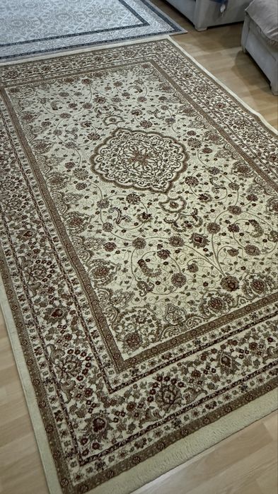 Продам натуральный  ковер