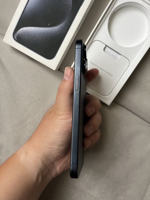 Iphone 15 pro max акб 100%