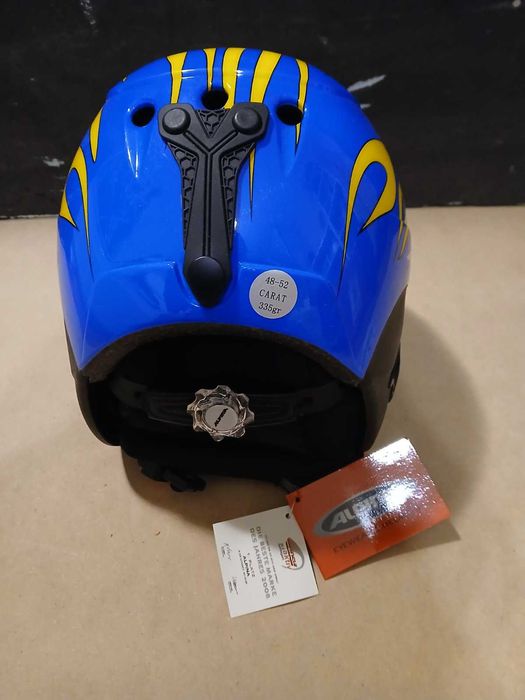 Детска ски каска Alpina Carat НОВА