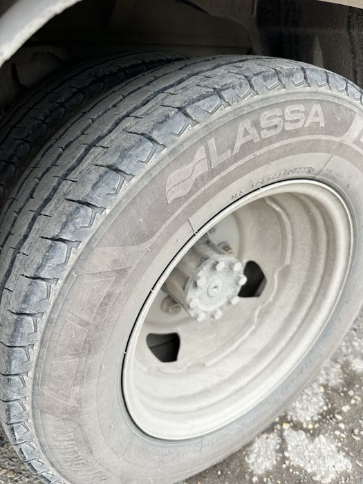 Gazel Biznes evakuator sotiladi