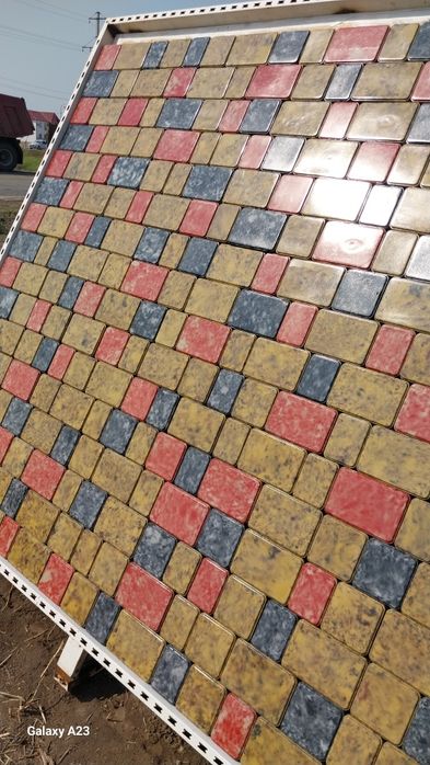 Брусчатка , Бордюр , водосток