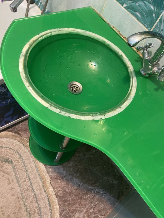 Продам раковину в хорош сост
