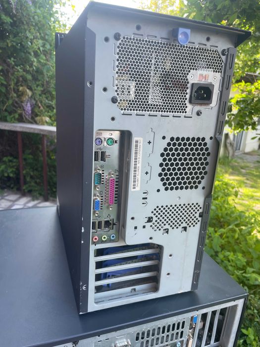 Vand PC pentru piese schimb, 40lei/bucata