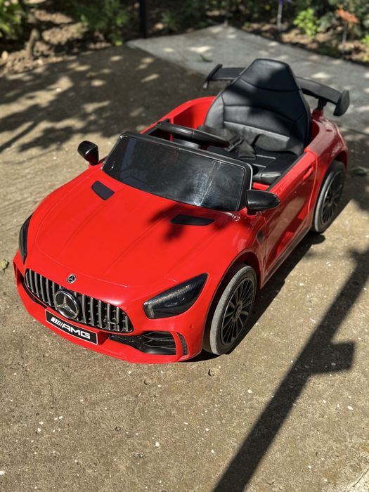 Акумулаторна кола Mercedes Benz GTR AMG 12V c меки гуми