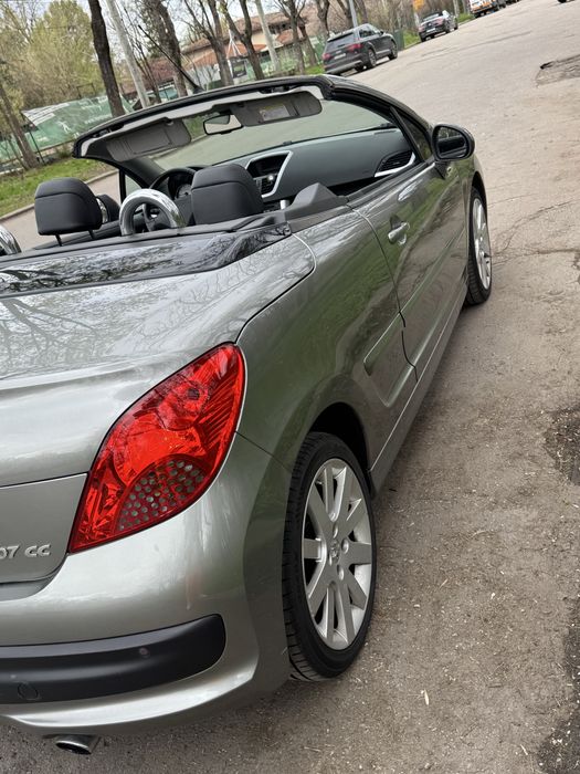 Peugeot 207cc benzina