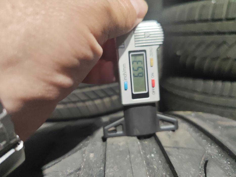 2бр.летни гуми 255/40/18 Bridgestone