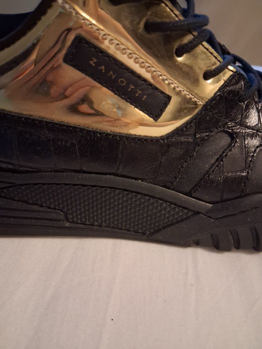 Adidas Giuseppe Zanotti Talon în culoarea negru, cu detalii aurii