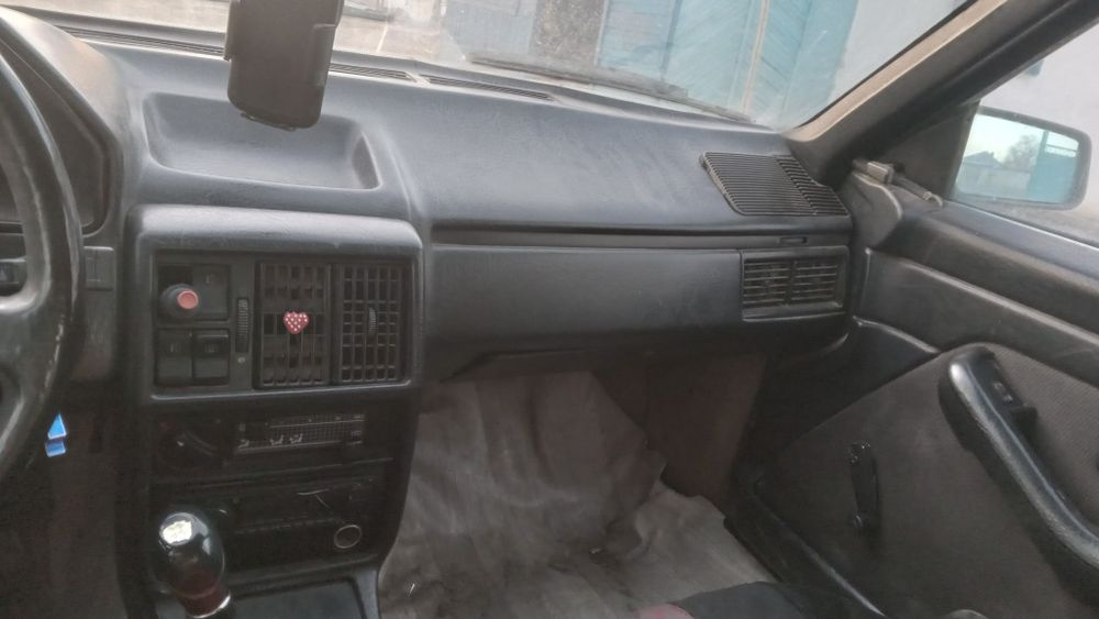 Продам. Ауди 100