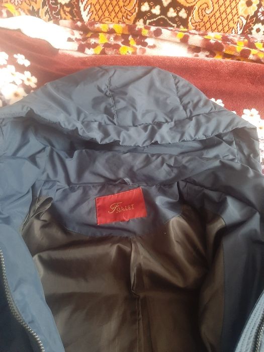 Продам три куртки