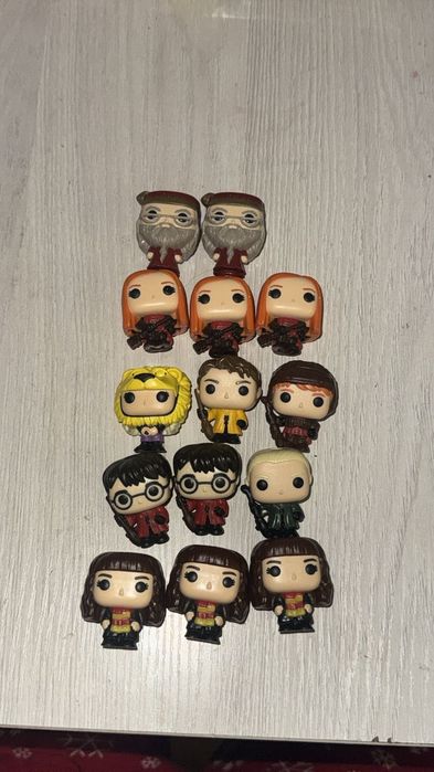 Продам фигурки Гарри Поттера из киндер