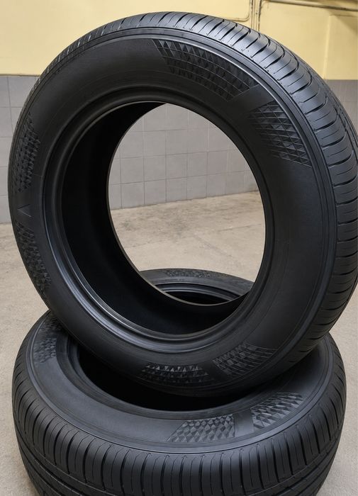 Продам комплект шин Kumho