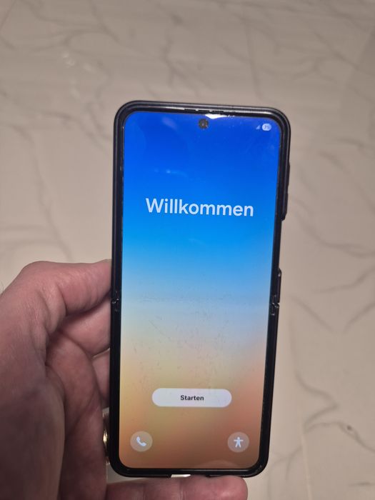 Samsung Galaxy Flip Z4