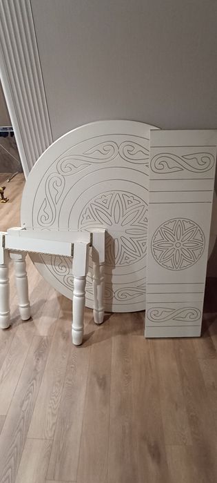 Кухонный стол 1.5 на 1.5