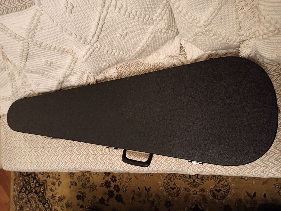 Case toc + husa Fender chitara bas