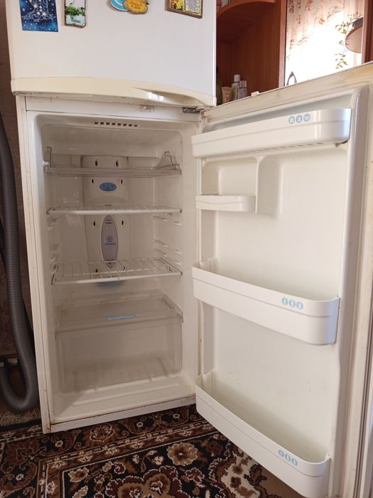 Холодильник LG б/у