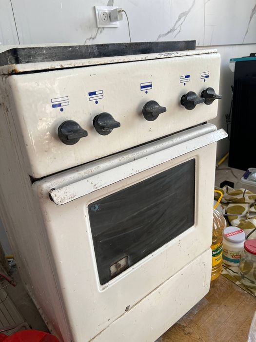 Gaz plita sotiladi Toshkent Eshonguzar zor ishlidi eski boʻlganiga qar
