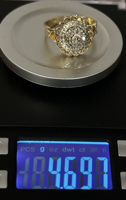 Inel vintage din aur de 14k cu diamante