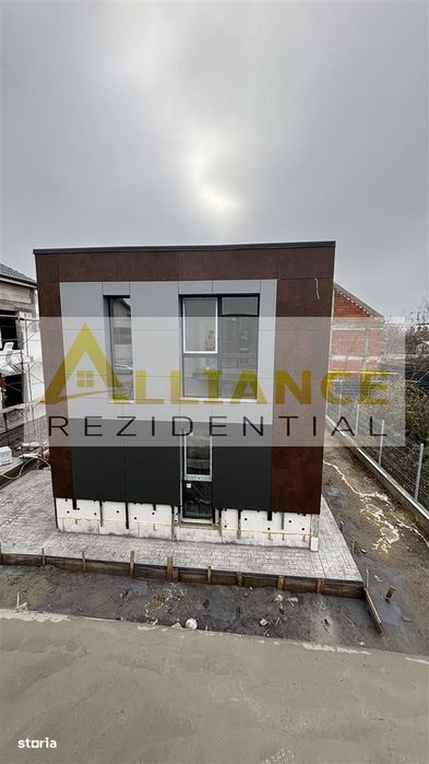 Vila 4 camere de vanzare || aproape de Primărie || campus scolar