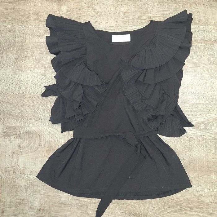 Дамска актуална блуза!