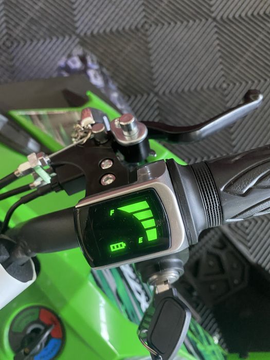 Atv quad e mini tyrannosaurus nou cu garantie si livrare in tara