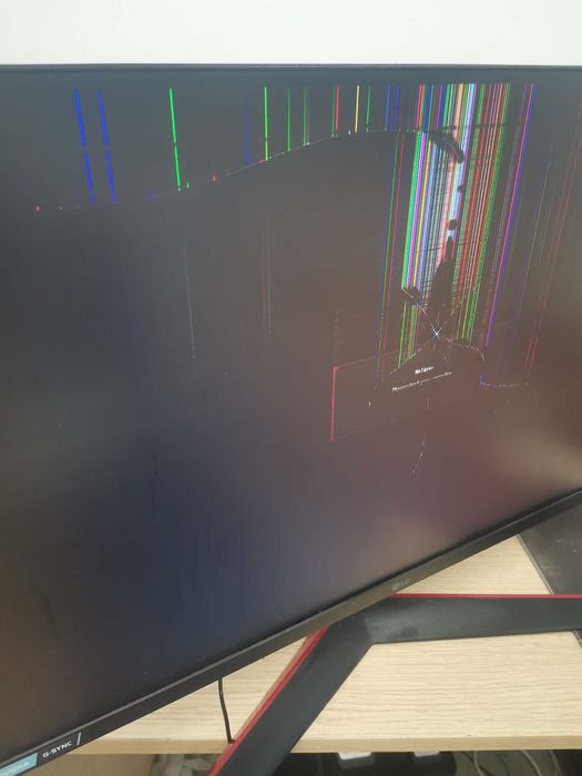 Монитор 27" LG 28GN800 (за части) 144HZ