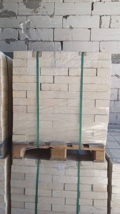 Кирпичи Огнеупорный