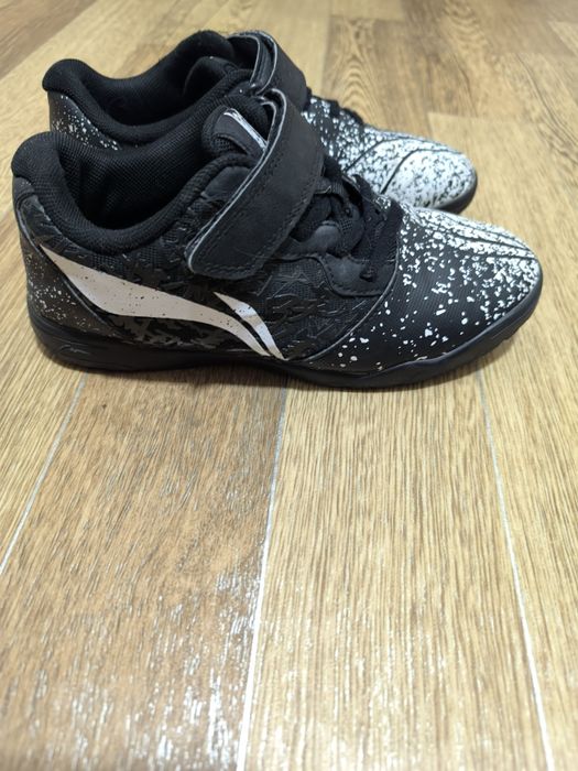 Продаю детские красовки для мальчиков