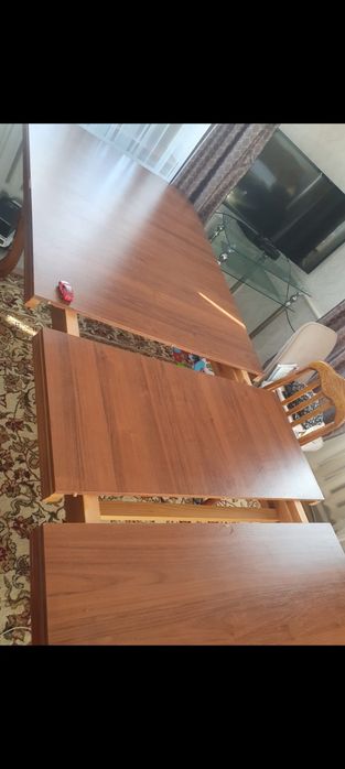 Стол на 12 персон