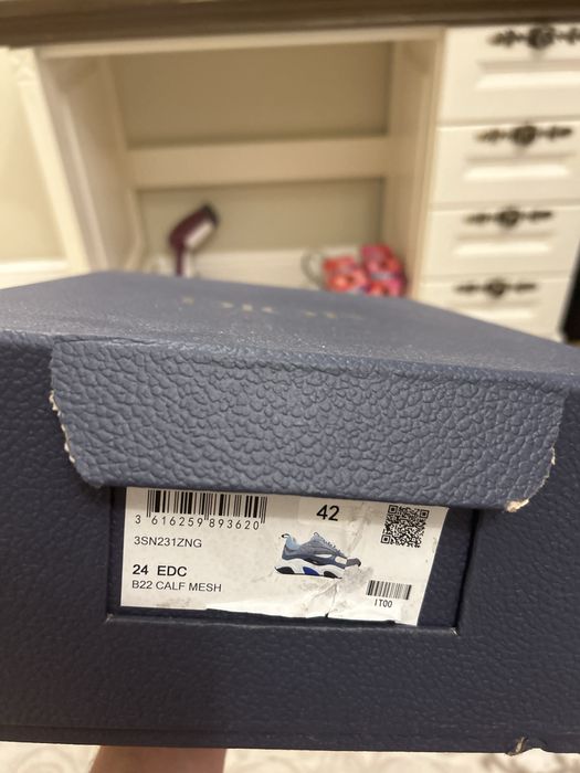 Dior B22 Light Blue 42