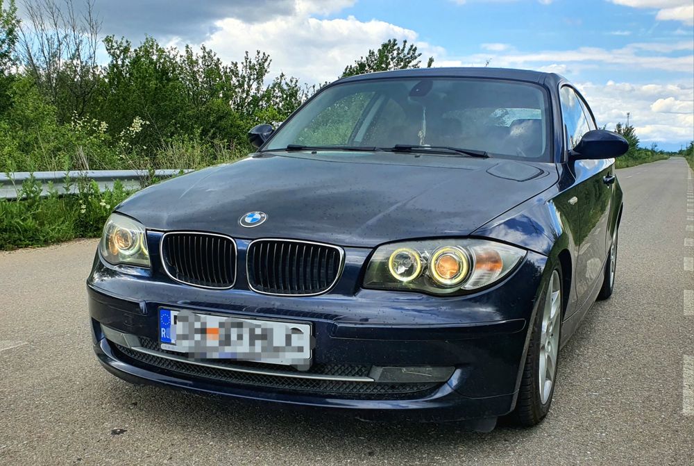 Vând sau schimb BMW 118D