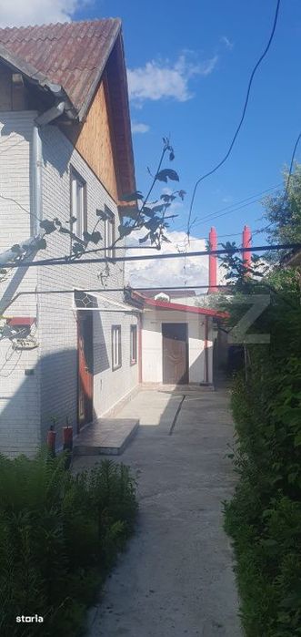 Casa 5 camere, 105 mp, in Vatra Dornei