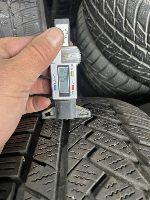 Anv m+s 235/55/19 Pirelli/Continental