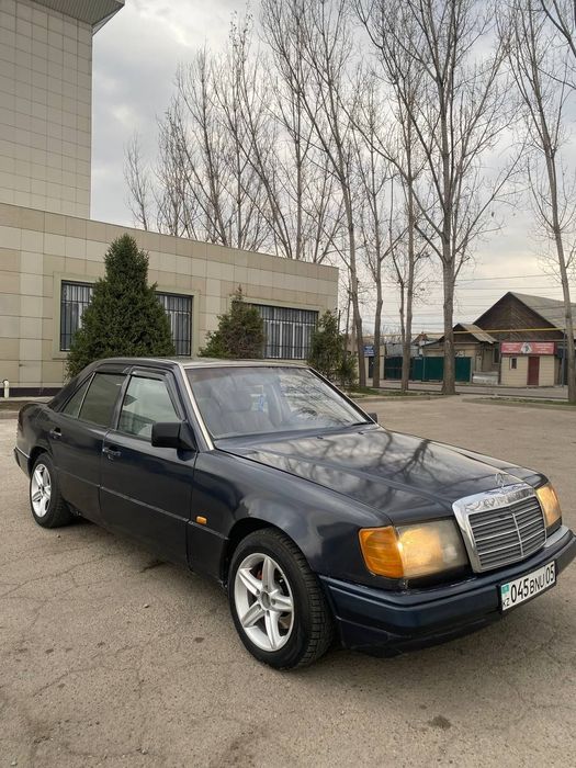 Продам Мерседес 124