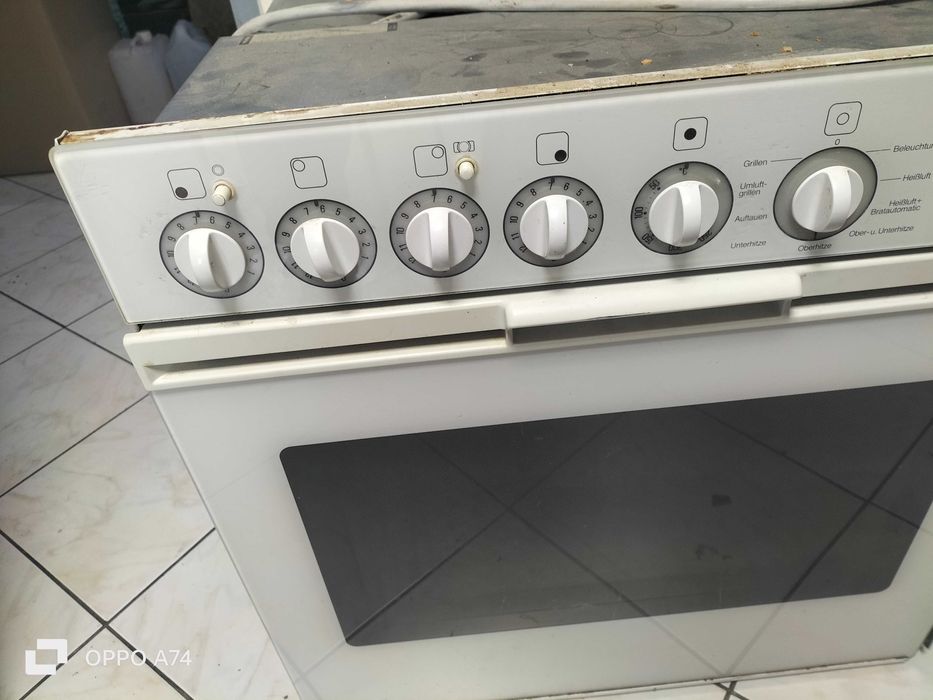 Cuptor profesional cu plita ceramica Mielle