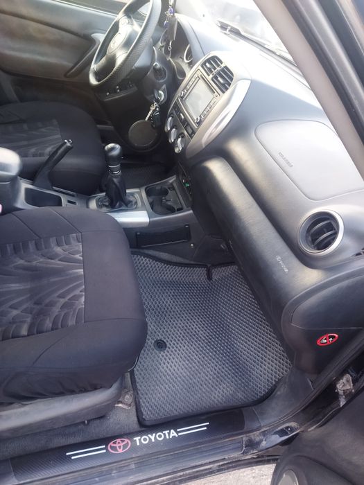Тоyota rav4 2004