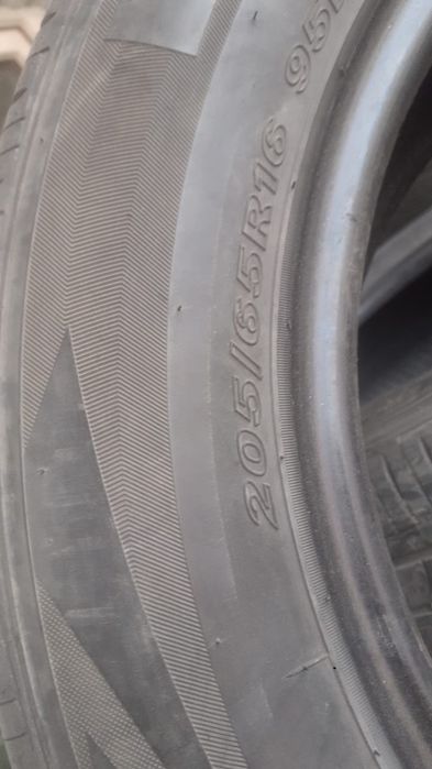 Продам резину комплект