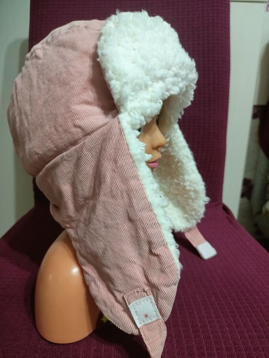 Caciula cu blanita fete