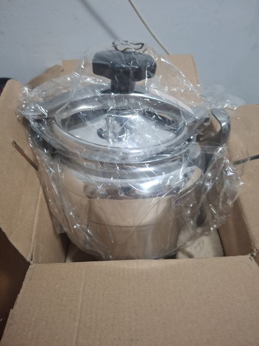 Vand oala sub presiune 3L