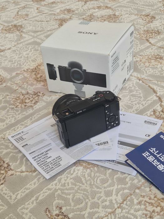 Продам Sony ZV-E10 Alpha камера черный