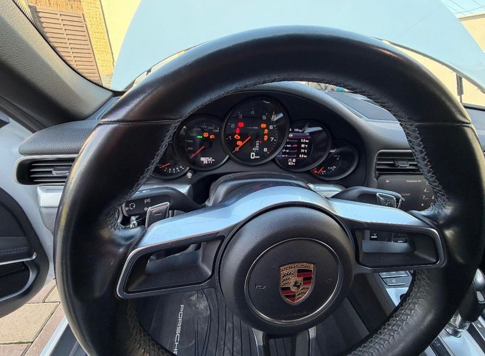 Porsche Carrera 911 (991.2)