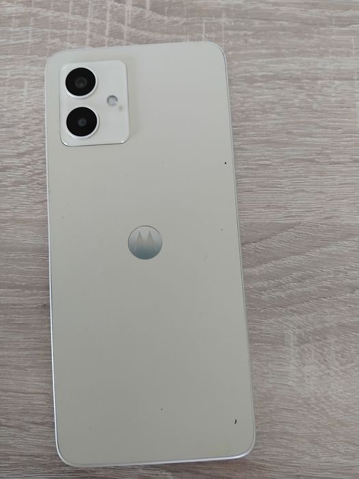 смартфон Moto G4