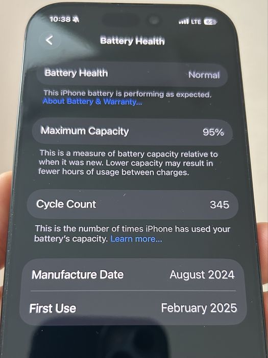 IPhone 16 pro чёрный титан 256Гб