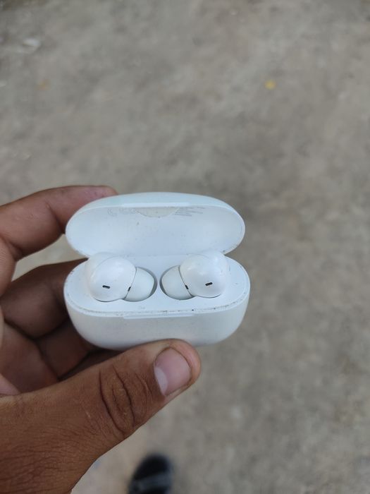 Наушник airpods оригинал