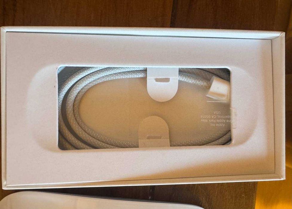 Мишка  Magic mouse 2 - White Multi-Touch Surface