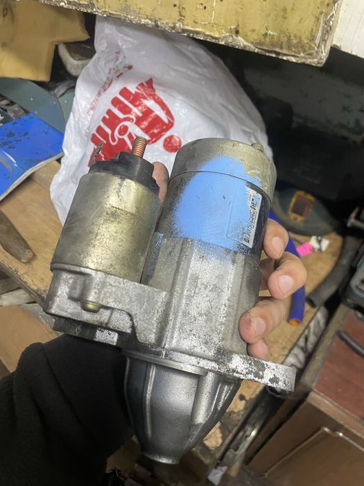 Продам стартер на мазду 626 gf