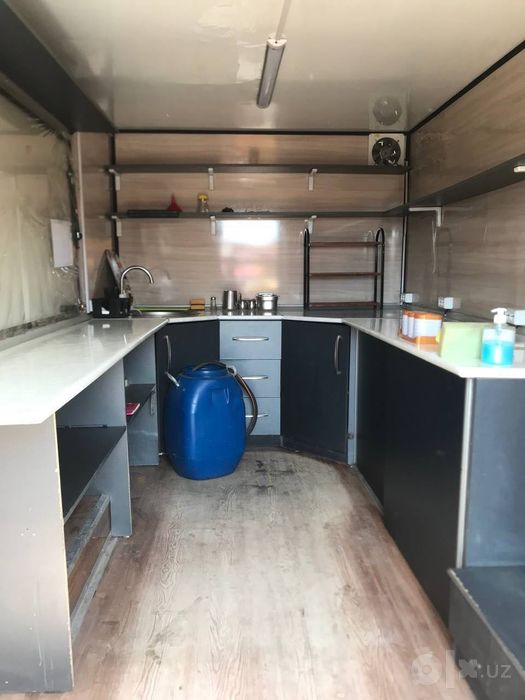 Рассрочка вариант Кофетрак 4×2 м с мебелью