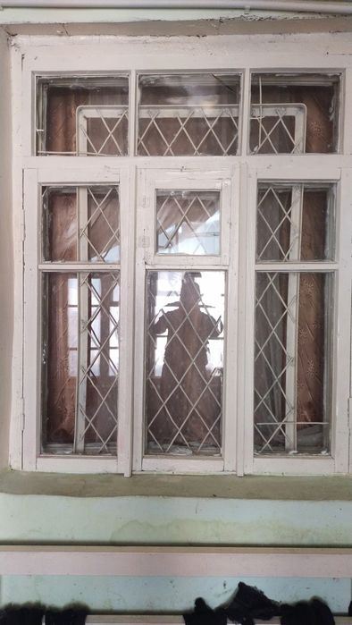 Deraza romlari oynalari bilan