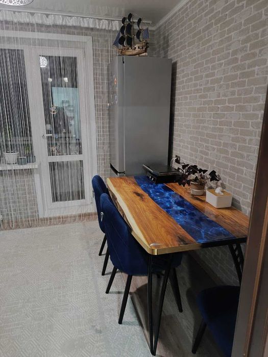 срочно продается квартира,2к, район 8школы